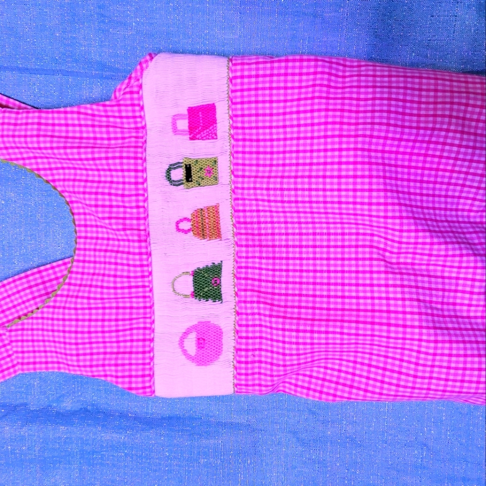 Boutique Silly Goose hand smoked top size 3